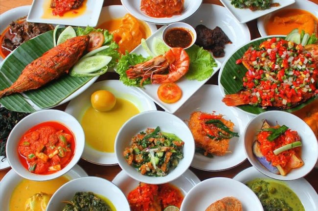Paket Hemat Nasi Padang untuk Mahasiswa: Lezat dan Murah