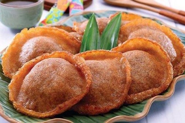 Kue Cubir: Kelezatan Roti Tradisional Khas Betawi