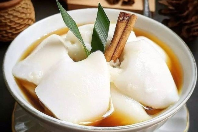 Bubur Sumsum: Makanan Penutup yang Tak Pernah Lekang oleh Waktu