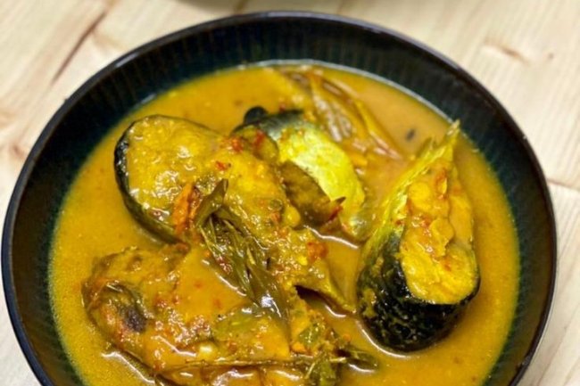 Gulai Ikan Tenggiri: Sejarah dan Keunikan Masakan Padang