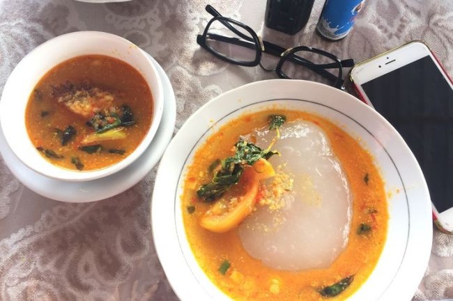 Kuliner Maluku: Nikmatnya Papeda dan Ikan Bakar