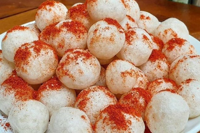 Cimol: Camilan Pedas Khas Bandung yang Menggugah Selera