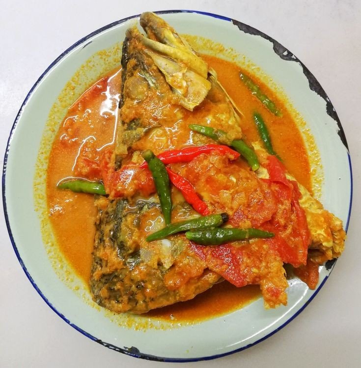 Gulai Kepala Ikan: Makanan Khas Padang yang Lezat dan Berbumbu