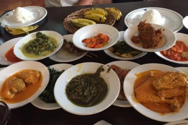 Mengapa Paket Hemat Nasi Padang Cocok untuk Semua Usia?