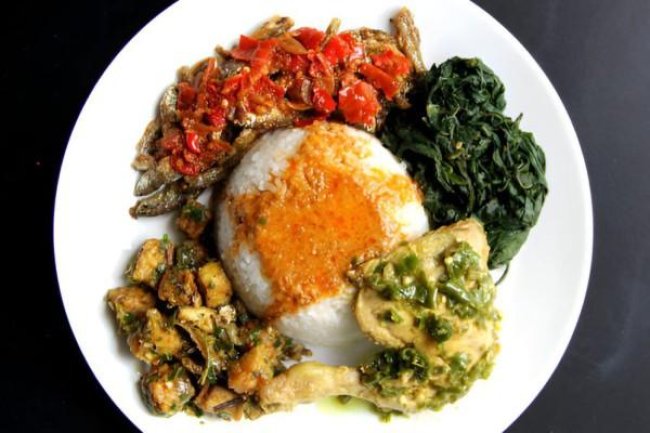 Paket Hemat Nasi Padang dan Minuman Tradisional: Pasangan Serasi?
