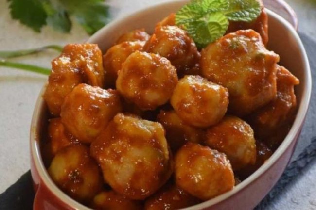 Cilok Bandung: Makanan Murah Meriah yang Menggugah Selera