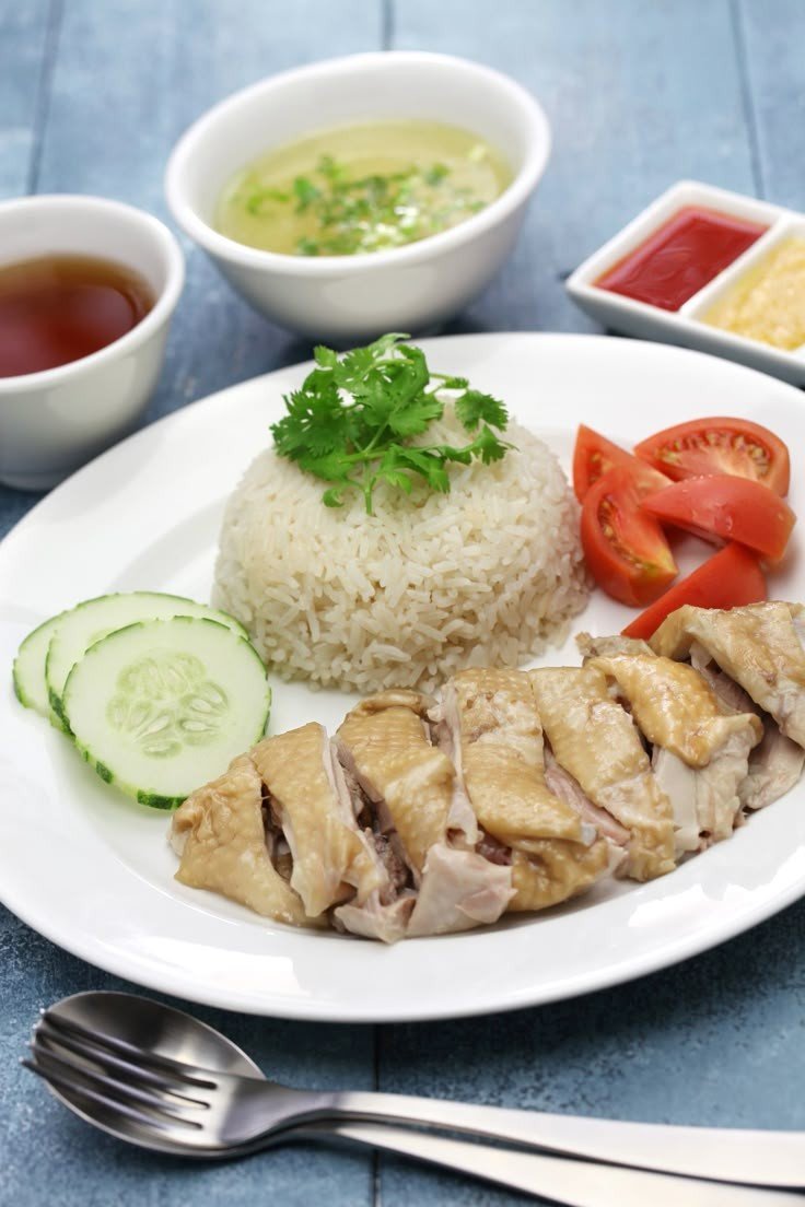 Nasi Ayam Hainan: Perpaduan Rasa Khas Ayam Hainan yang Nikmat