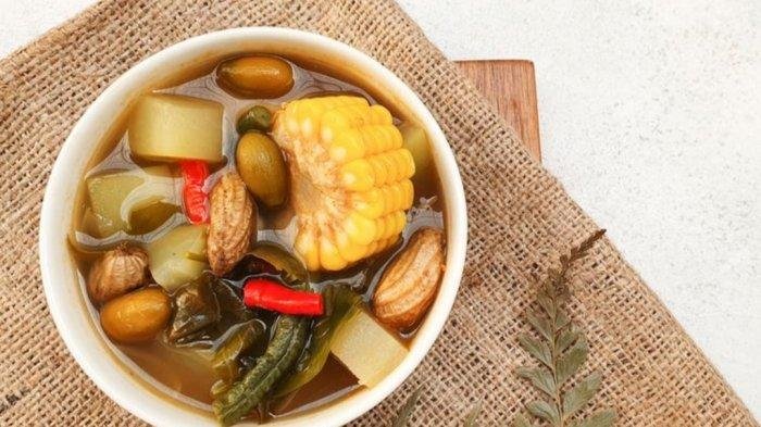 Sayur Asam Padang: Segar dan Menggugah Selera