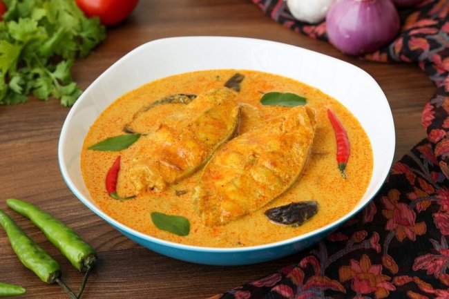 Gulai Ikan Kakap: Kelezatan Ikan Laut dalam Bumbu Minang