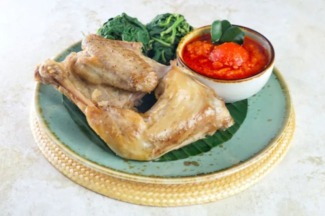 Ayam Pop: Bintang Alternatif dalam Catering Padang