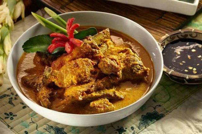 Gulai Kambing Padang: Menu Premium dalam Paket Eksklusif
