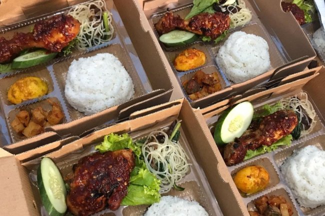 Menu Padang yang Cocok untuk Makan Siang Kantor