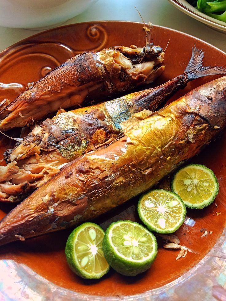 Ikan Asar Ambon: Ikan Asap yang Penuh Cita Rasa Laut