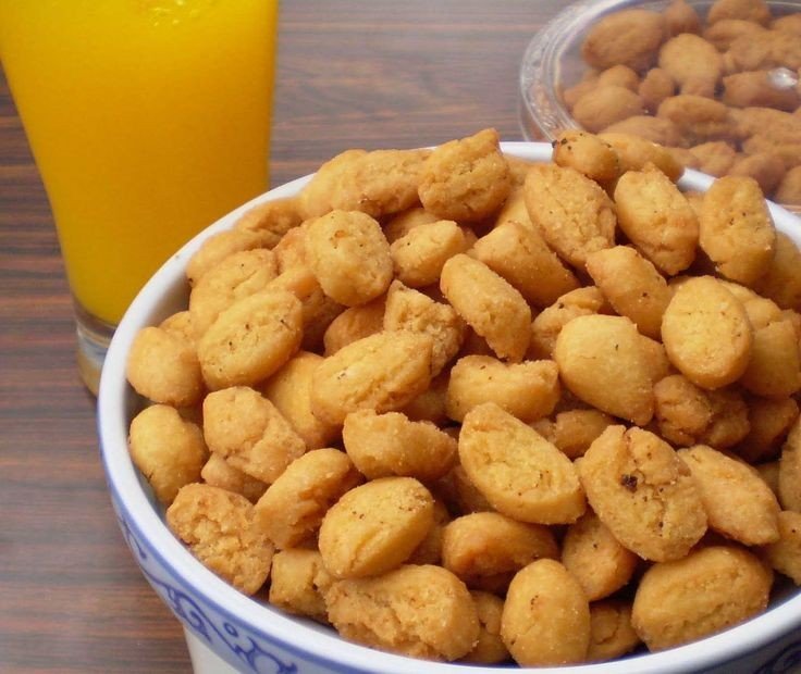 Kue Biji Ketapang: Kecil-Kecil Renyahnya Bikin Nagih