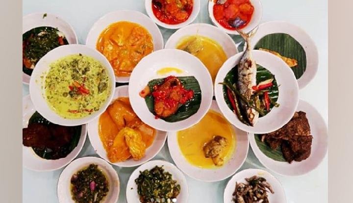 Mengenal Nilai Filosofi di Balik Menu Padang