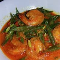 Bagaimana Catering Padang Menyesuaikan Menu untuk Konsumen Lansia