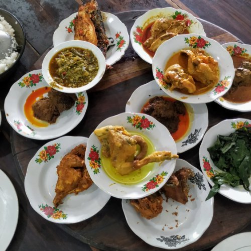 Paket Catering Padang yang Bisa Dibawa Traveling