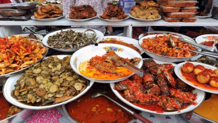 Paket Catering Padang 3 Hari Berturut-Turut: Apa Saja Isinya?