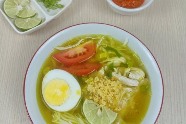Kuliner Legendaris: Mengenal Soto Lamongan dan Sejarahnya