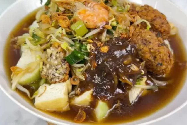 5 Fakta Menarik Lontong Balap yang Jarang Diketahui
