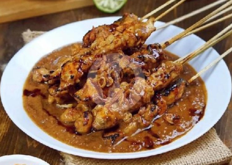 Menilik Rahasia Popularitas Sate Madura di Indonesia