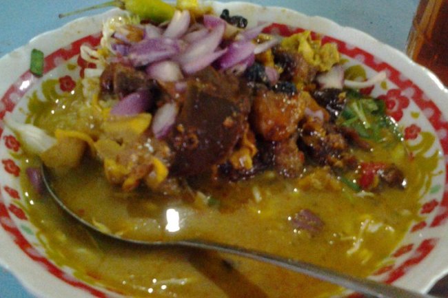 Mengapa Nasi Becek Disebut sebagai “Sotonya Orang Nganjuk”?