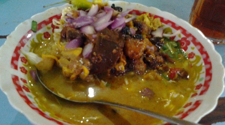 Mengapa Nasi Becek Disebut sebagai “Sotonya Orang Nganjuk”?