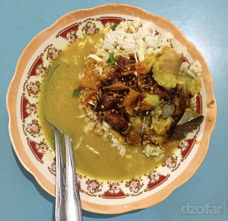 Nasi Becek, Perpaduan Sederhana yang Menciptakan Cita Rasa Istimewa