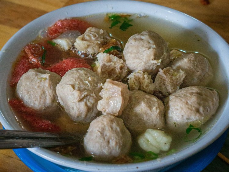 Rahasia Bumbu yang Membuat Bakso Malang Susah Dilupakan